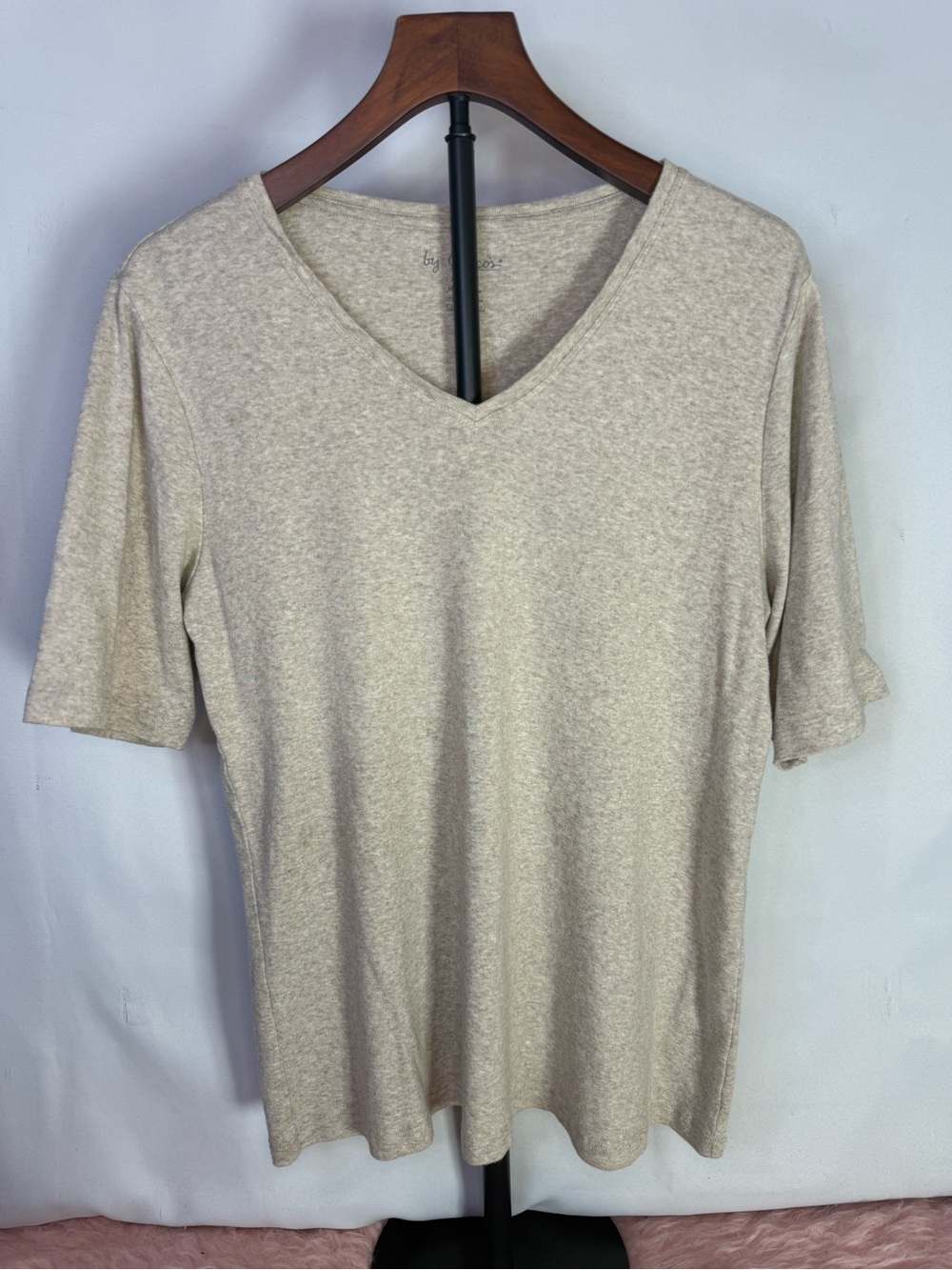 Chico’s - 100% Cotton Heathered Oatmeal V-Neck Women's Top - Size L